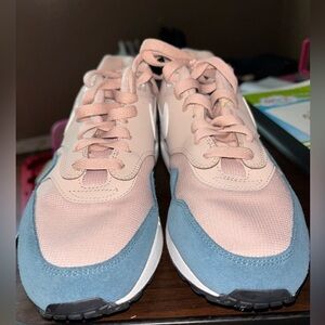 Nike Air Max 1 Particle Beige